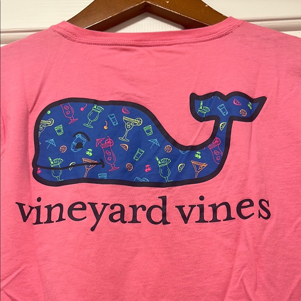 Vineyard Vines Women’s Whale Tee